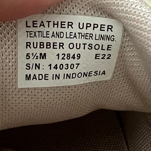 Tory Burch Howell Court Lyonnaise Low Top Floral Leather Sneaker … - Picture 12 of 13